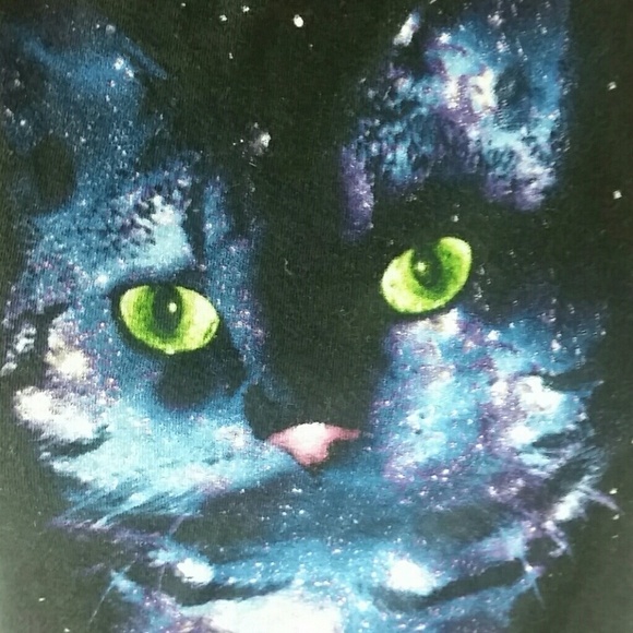 HYBRID l Black Tee Shirt Graphic Cat Image B2 - Picture 5 of 6
